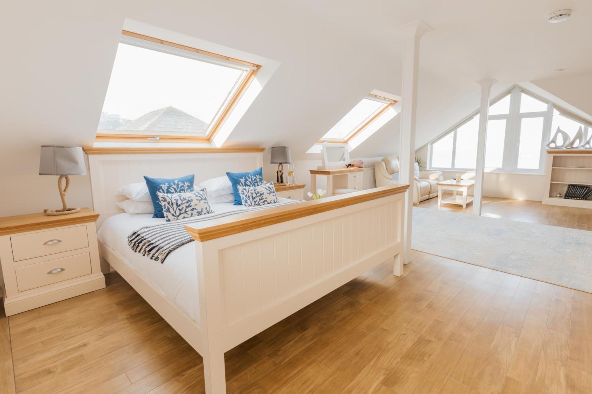 Carbis Bay - Luxury 3 Bed Penthouse Apartment With Sea Views Parking Sauna Balcony エクステリア 写真