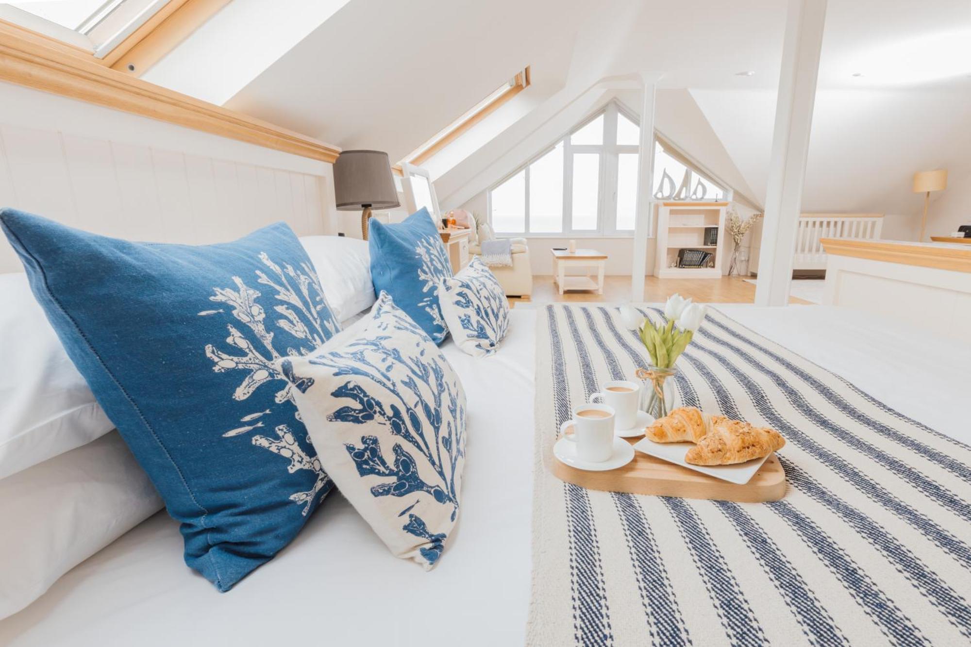 Carbis Bay - Luxury 3 Bed Penthouse Apartment With Sea Views Parking Sauna Balcony エクステリア 写真